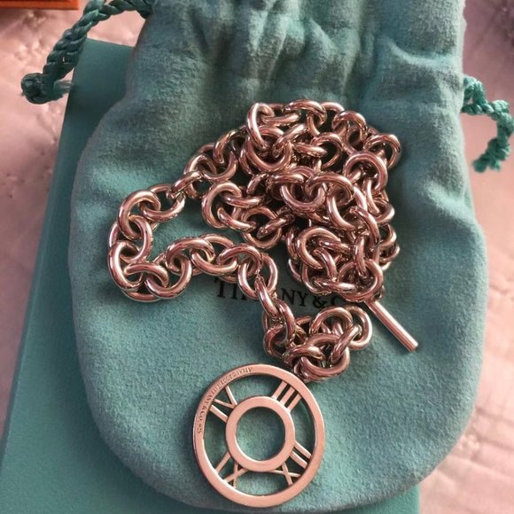 (SOLD)Tiffany & Co. Atlas Collection Link Toggle Necklace - Picture 7 of 13